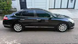 Nissan Teana 2010 Bensin