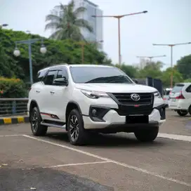 FORTUNER TRD 2.4 TIDAK BEKAS BANJIR, TIDAK BEKAS KECELAKAAN ,MULUS