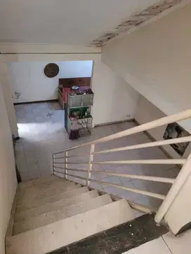 Di jual rumah harga murah ukuran 8x20 di metland puri