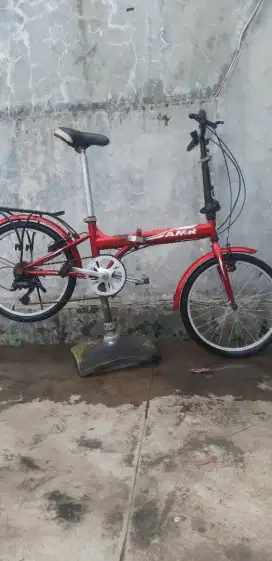 Sepeda lipat merk AMR uk 20 speed 6