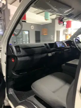 Toyota Hiace 2023 Diesel