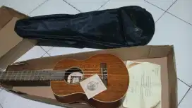 ukulele Mandalika