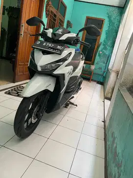 JUAL honda VARIO LED OLD 150 putih