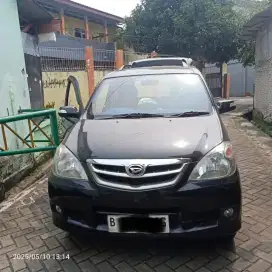 Daihatsu Xenia 2011 Bensin