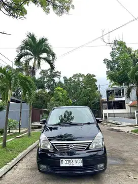 Nissan Serena HWS AT 2011