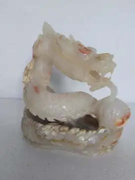 Patung batu onik
