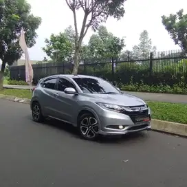 HONDA HRV PRESTIGE CVT 2016