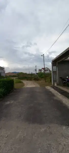 Rumah untuk ditempati atau Rumah Singgah di daerah wisata