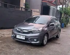DP 5 jt Honda Brio Satya 2019 Bensin