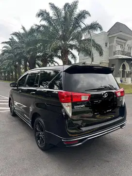 Toyota innova reborn 2.4 type G TRD ( Diesel )