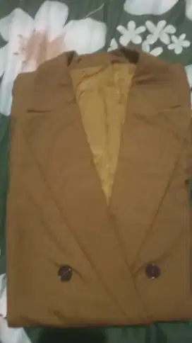 Jas pria dewasa