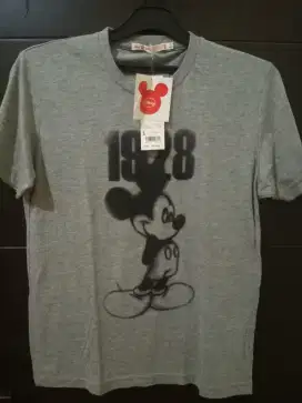 Atasan kaos cewek
