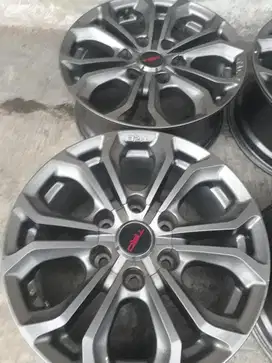 Velg toyota fortuner trd R.17