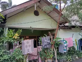 Dijual santai (Tanah berikut bangunan)