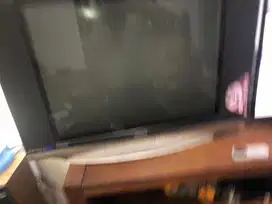 Televisi tabung jadul