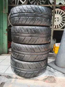 HARGA NET 3.5JT ban copotan 205/45/16 hankook rs4 semi slick
