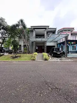 BSD De Latinos Modern Minimalist Semi Furnished Posisi Hoek