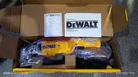 Dijual Gerinda mesin7 DEWALT