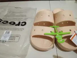 Sandal Crocs Ukuran M10 New Baru