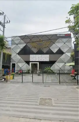 Oper Sewa Resto Karaoke Raya Manyar, 450 m², Full Equip, 4 5M 42 Bulan