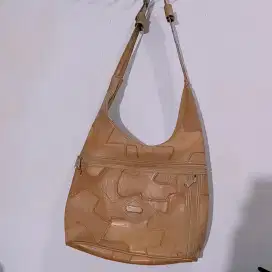 Tas Selempang Kulit Vintage