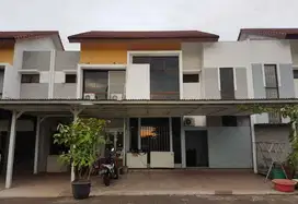 Dijual Rumah Full Furnished Cluster Lantana Jakarta Garden City