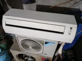 ac daikin ½pk low watt dinginnya behh