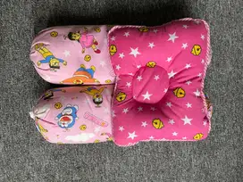 BANTAL SET KEPALA BAYI DAN GULING BAYI DORAEMON SECOND LIKE NEW