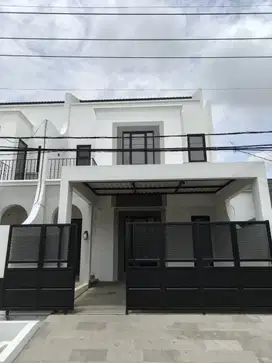 Jual Rumah Baru Gress Pondok Tjandra model American