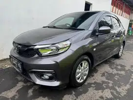 Honda BRiO E ManuaL 2020
