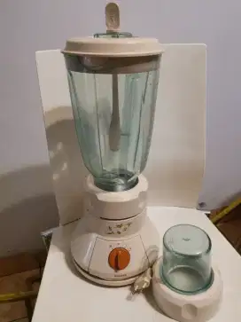 Blender merek Philip