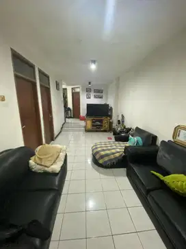 Rumah Nyaman di Sarimanis Sayap Sarijadi