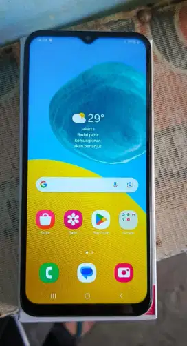 Dijual Xiaomi Poco C40 internal 32 gb, ram 3 gb, ori mlus Fulset. Nego
