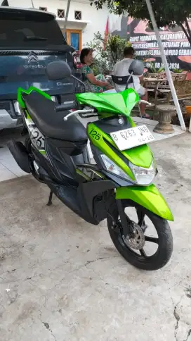 Bissmillah dijual motor Yamaha Mio M3 2017