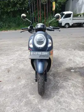 HONDA SCOOPY STYLISH 2021 PLAT JAKARTA BISA TUKER TAMBAH