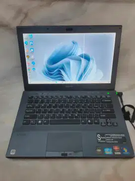 Laptop Sony Vaio VPCSB38GG Core I7 Dual VGA Minusan Layak Pakai