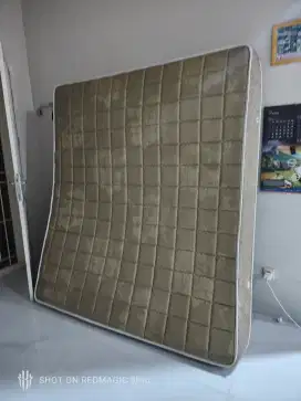 Kasur spring bed seken