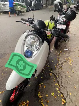 Scoopy 2011 full modif siap touring nongki