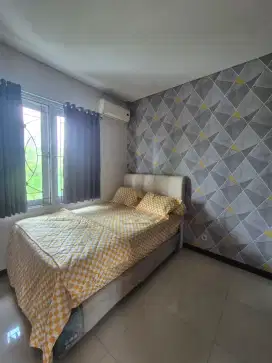 Kepala ranjang ukuran 140 x 200