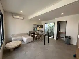 Disewakan Rumah 3 Kamar Full Furnished Dekat Mal Eastvara BSD