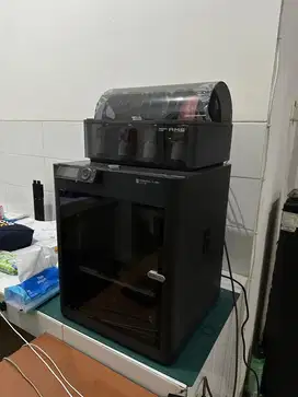 3D Printer Bambu Lab P1S with AMS & Sunlu Filadryer V4 set