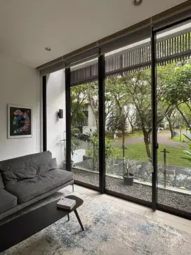 Unit istimewa Quantum Serenia Hills hadap taman & extra lahan 126 m2