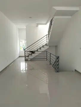 Dijual Ruko Strategis Siap Huni Di Holis