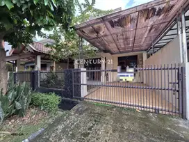 Dijual Rumah Bagus Strategis Harga Menarik Di Bintaro Sektor 3