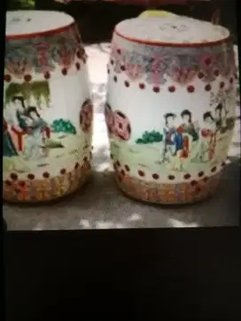 Dijual 2 keramik duduk