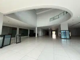 Gedung disewakan jalan percetakan negara, Harga nego, Lokasi strategis