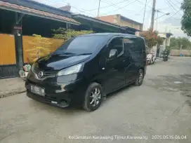 66 jt kes Nissan Evalia XV 2012 pajak hidup