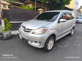 Daihatsu Xenia 2010 Bensin