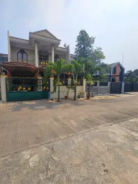Rumah Meruya Selatan Dijual. MURAH! Jalan LEBAR Dalam Komplek. NEGO
