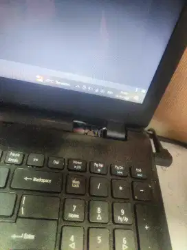 leptop acer e5 minus batre tutup ensrel